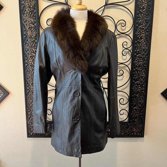 Chadwicks Jackets & Blazers - Brown leather coat with fox fur. Size M